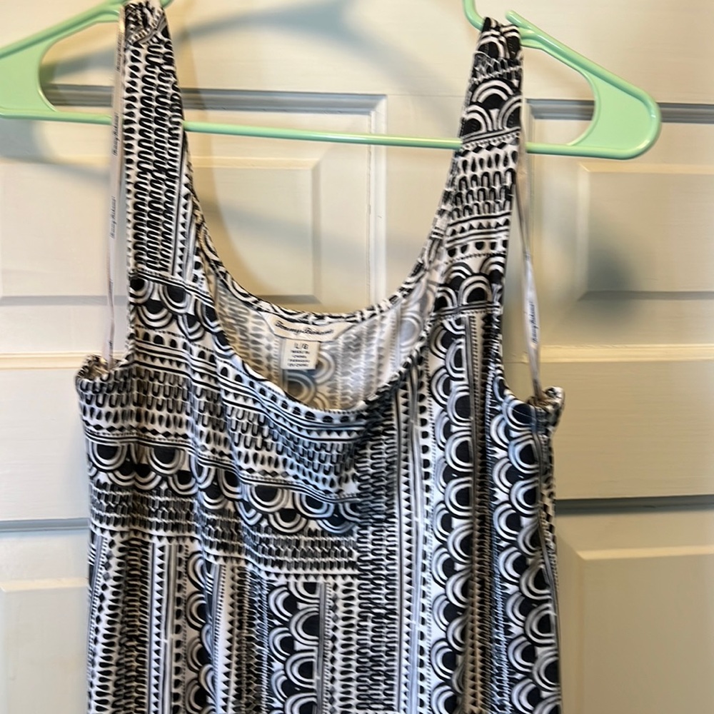Tommy Bahama maxi high low print large